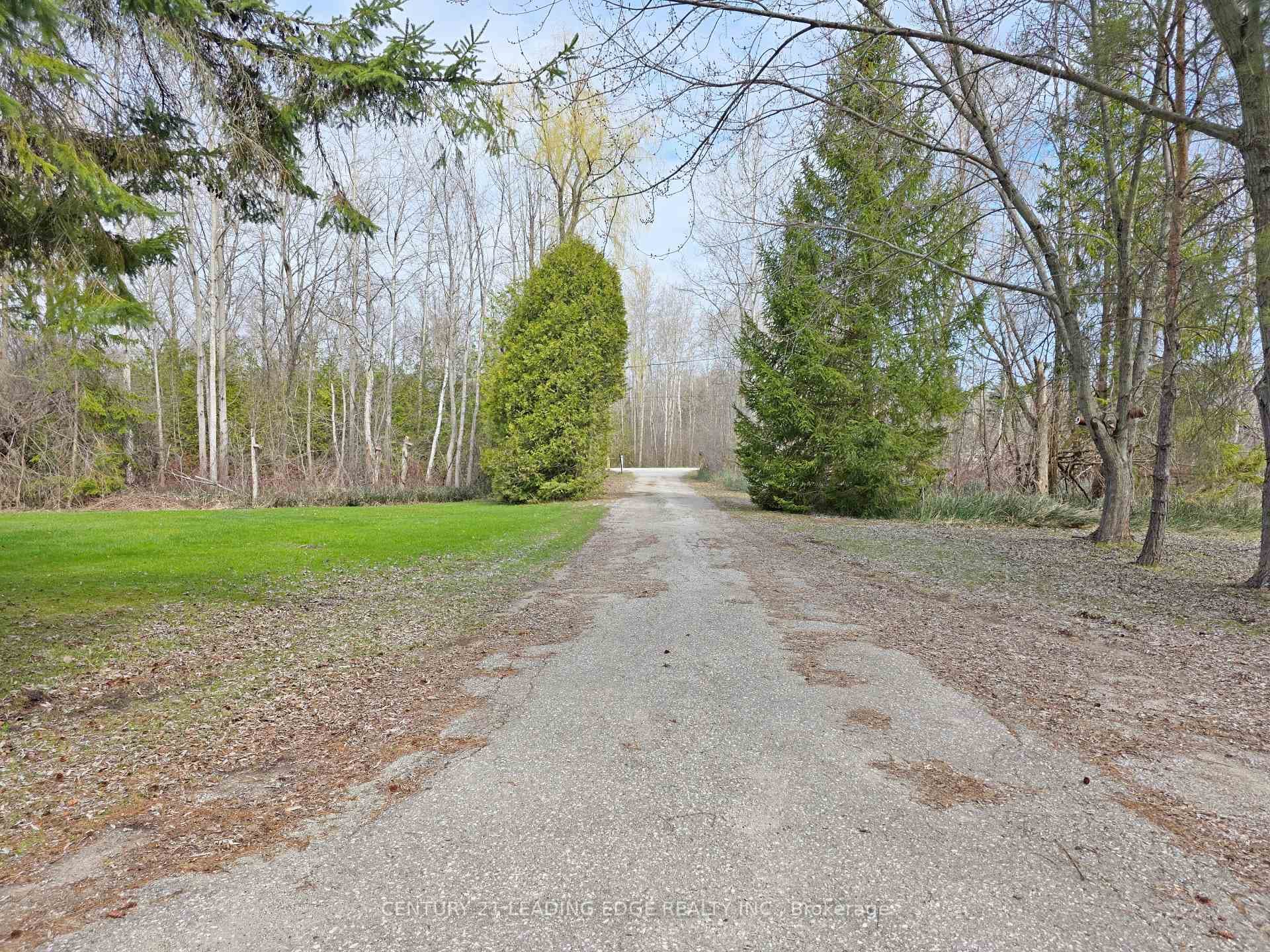 3525 Pollock Road photo 6