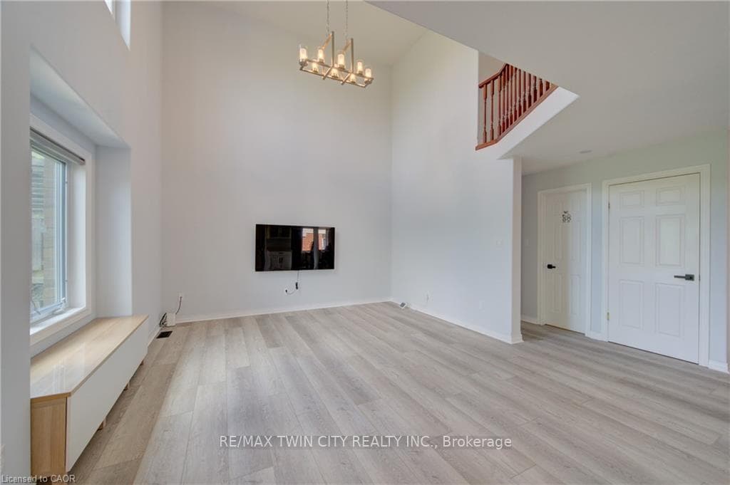63 Pine Valley Drive photo 8