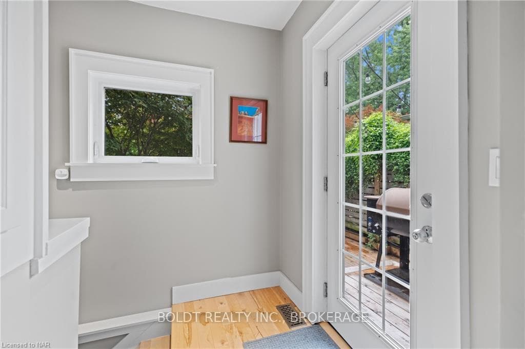 18 THOMAS Street photo 21