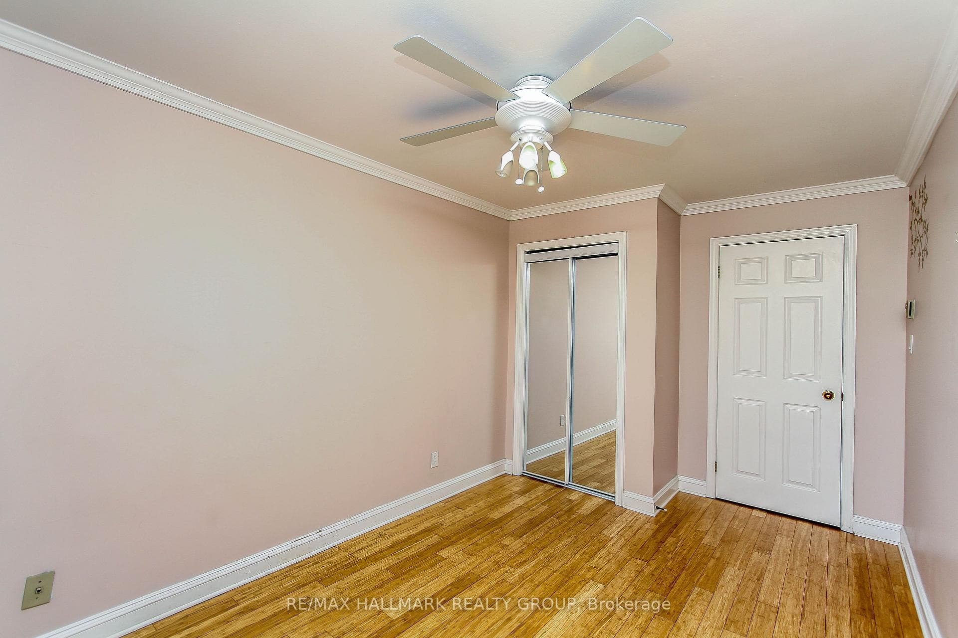 222 Bruyere Street Unit 201 photo 20