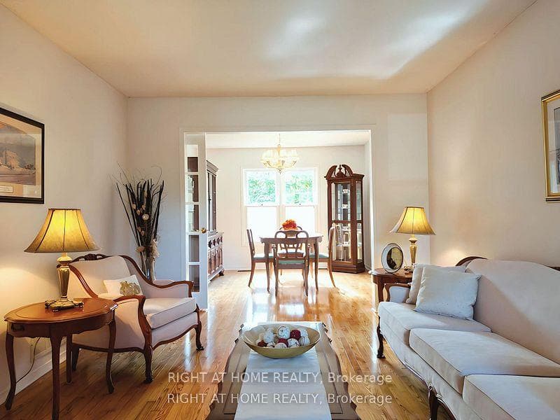 44 Sable Crescent photo 3