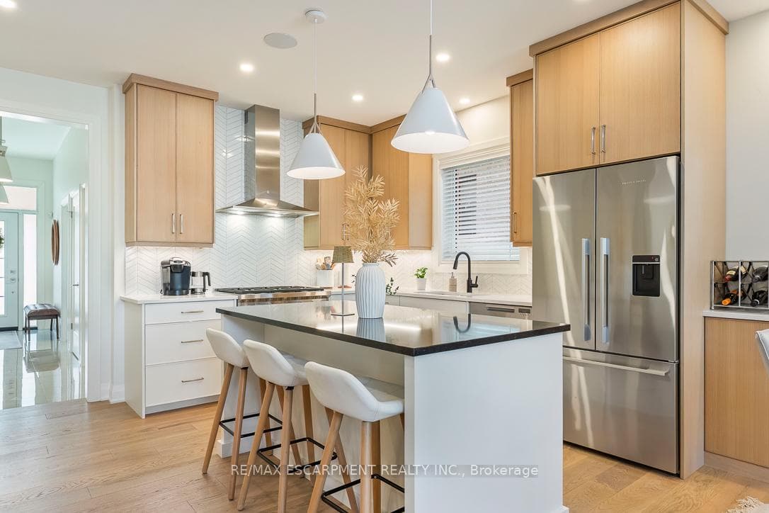 311 Perth Trail photo 6