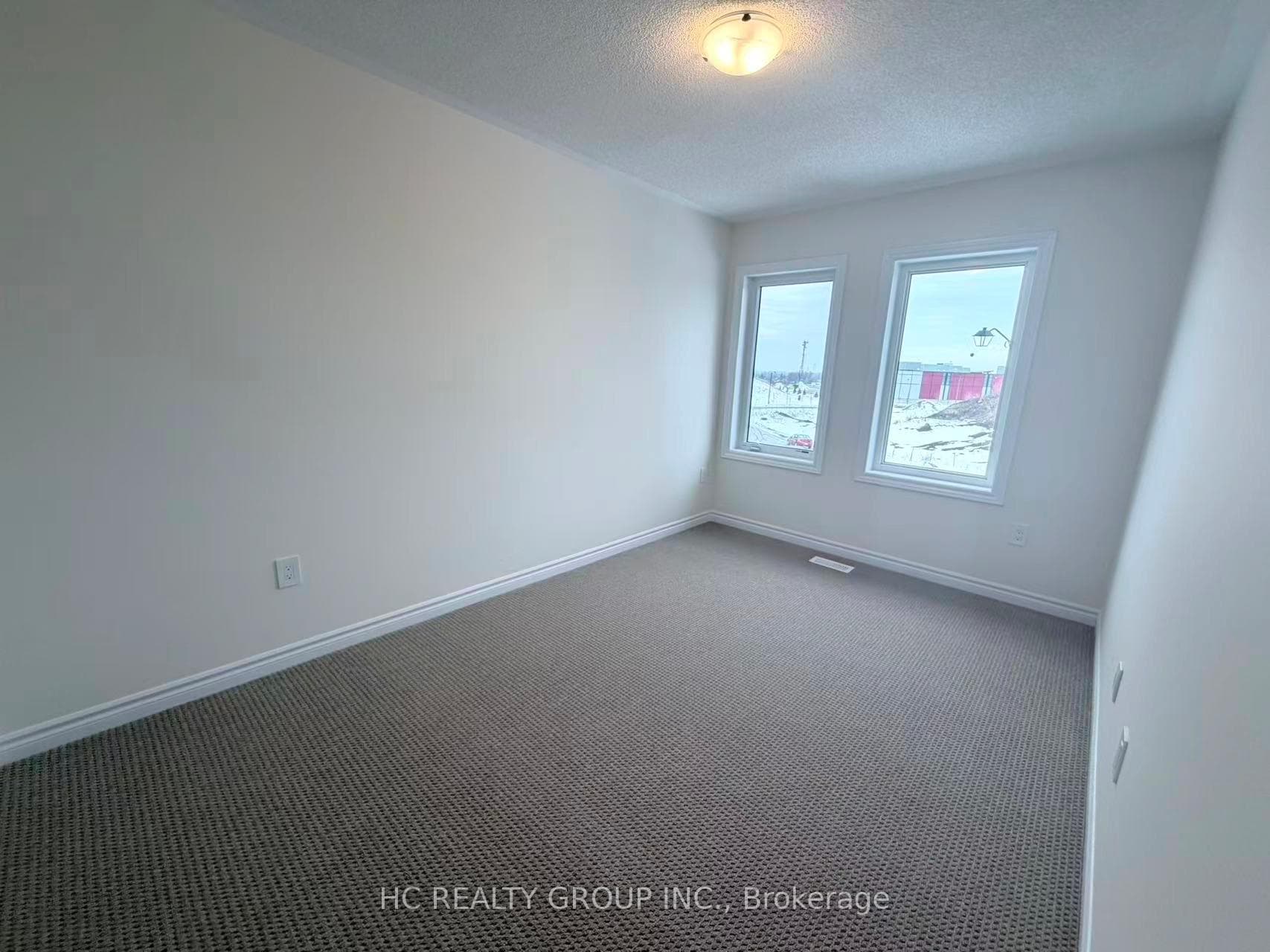 693 Ribstone Court photo 12