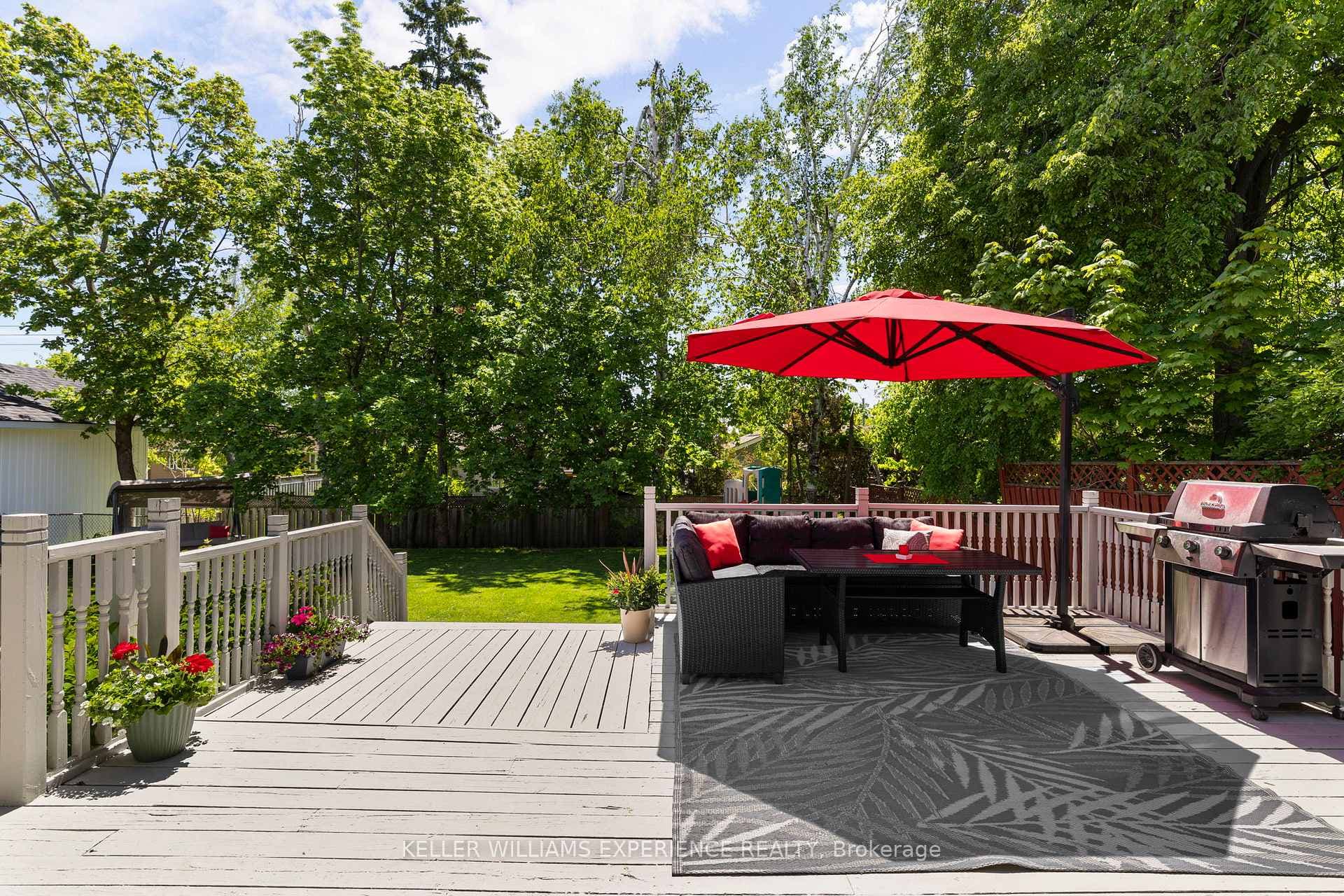 27 Ottaway Avenue photo 31