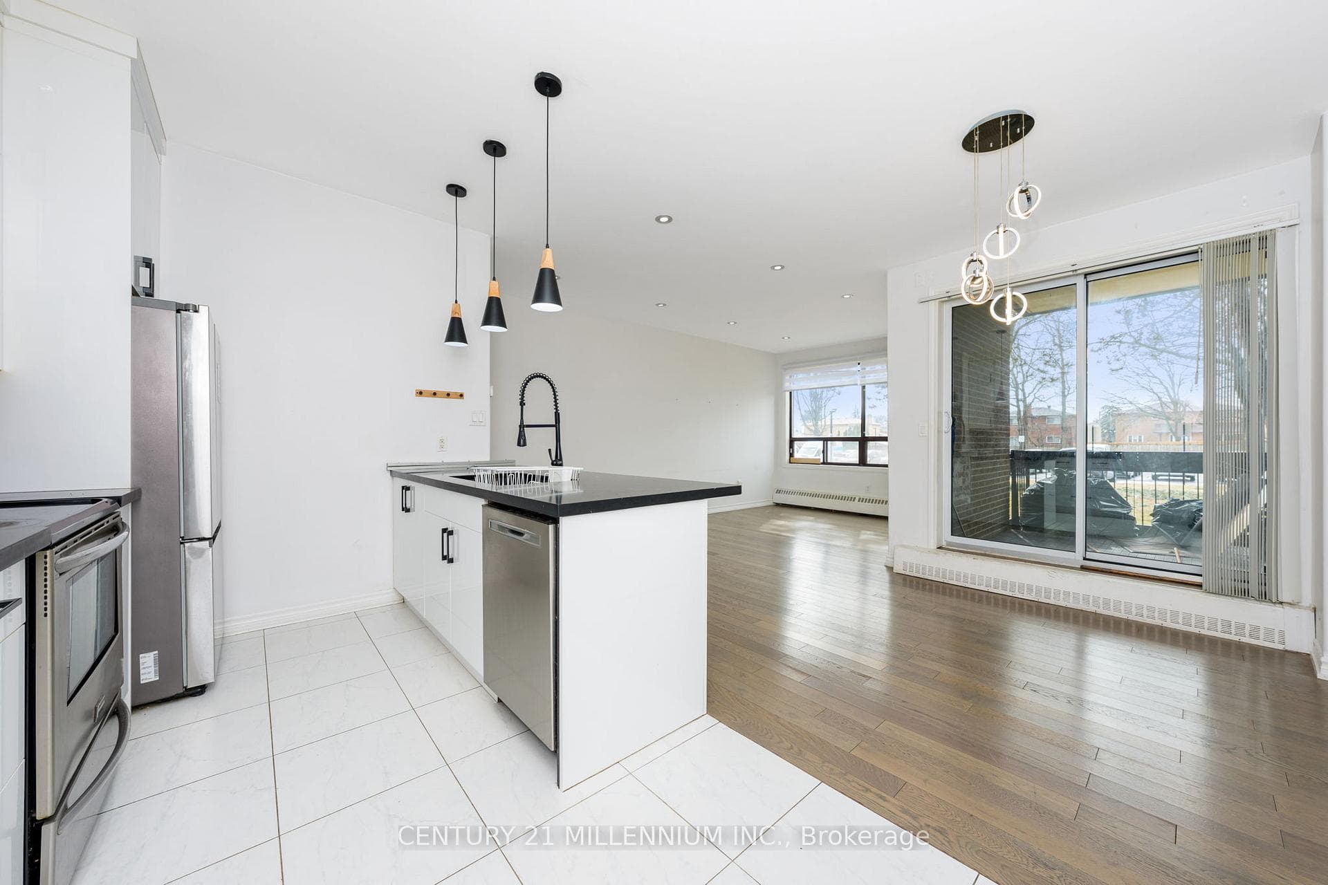 2556 Argyle Road Unit 107 photo 19