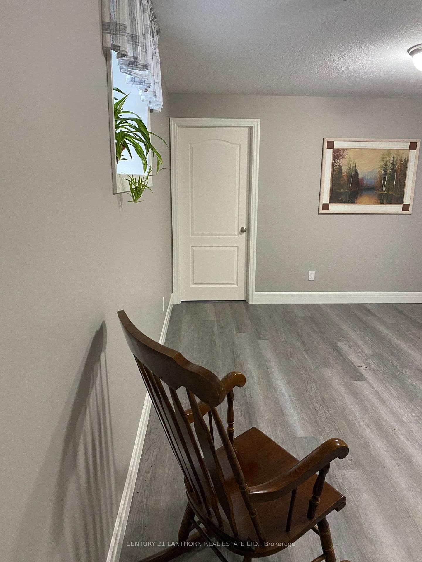 7 Caleb Crescent photo 6