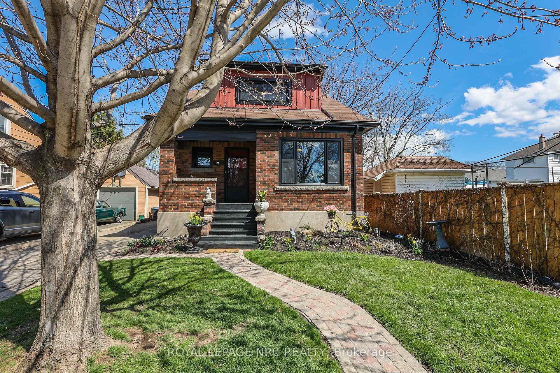 14 Huron Street photo 2