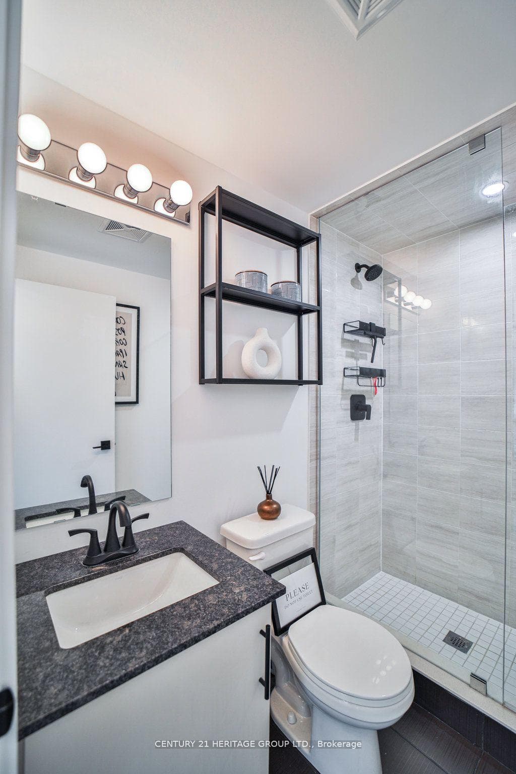 4 Spice Way Unit 607 photo 20