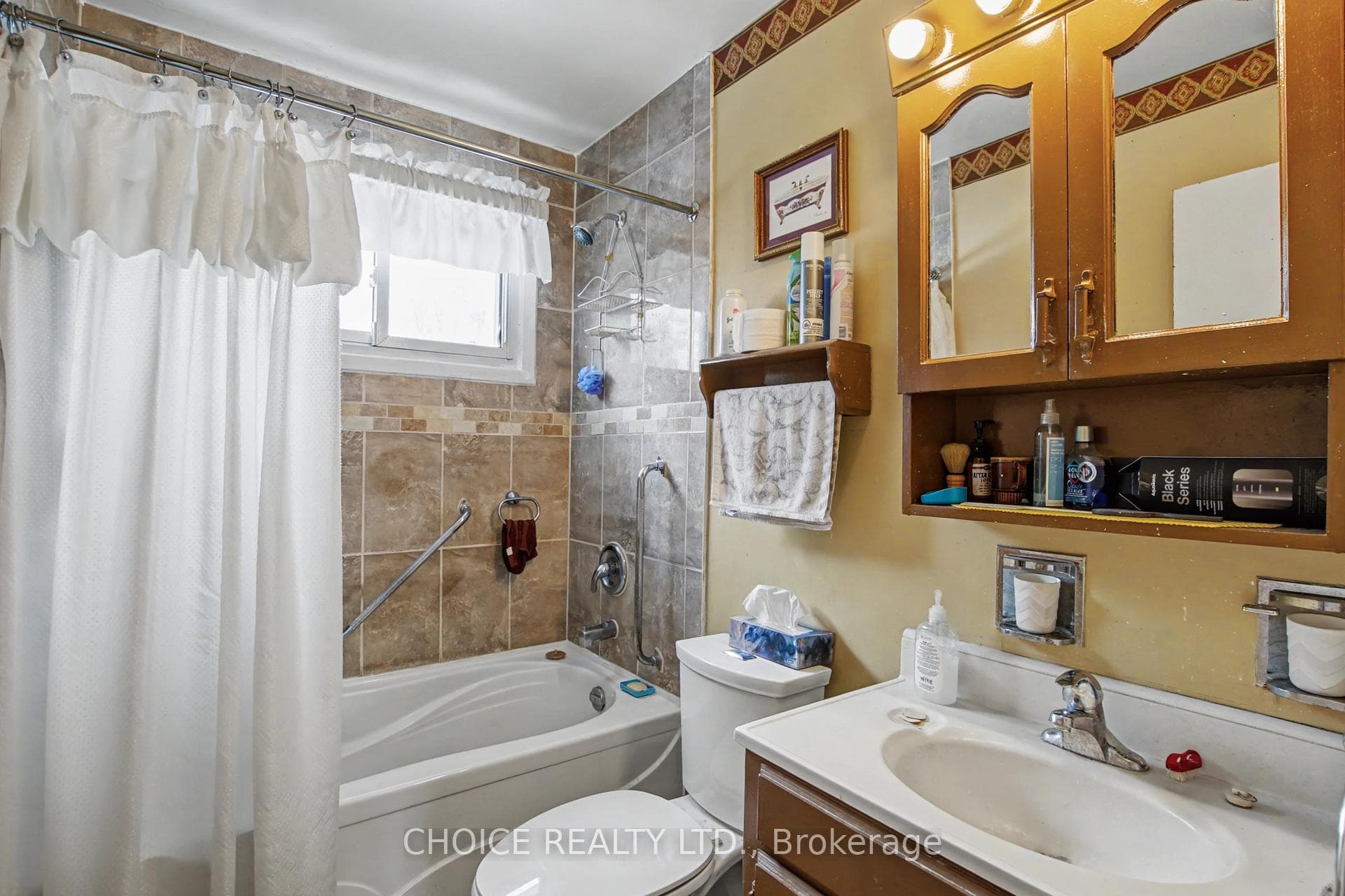 38 Herkley Drive photo 19