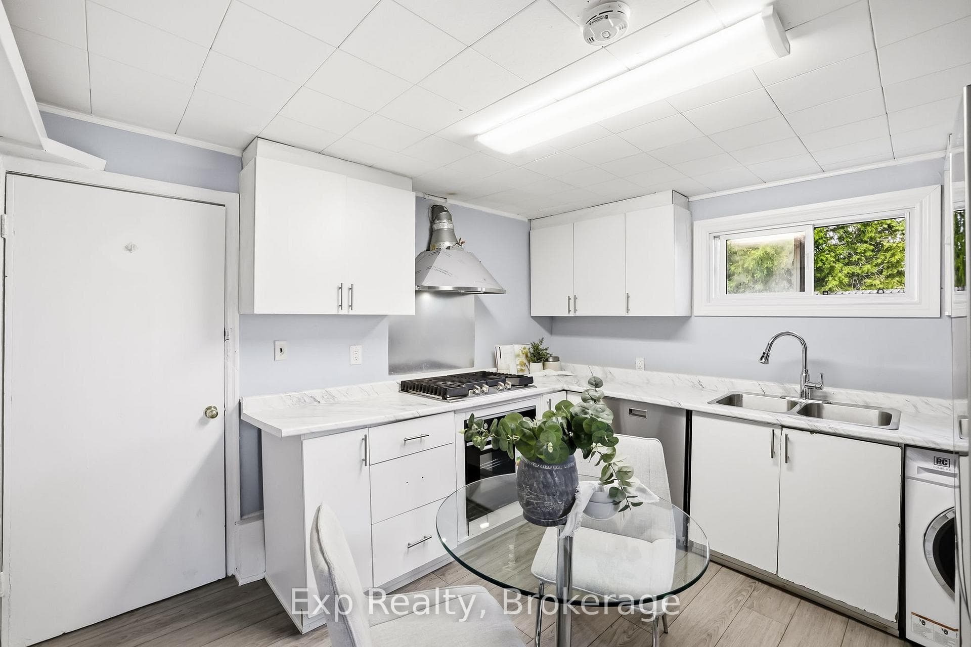 395A William Street photo 11