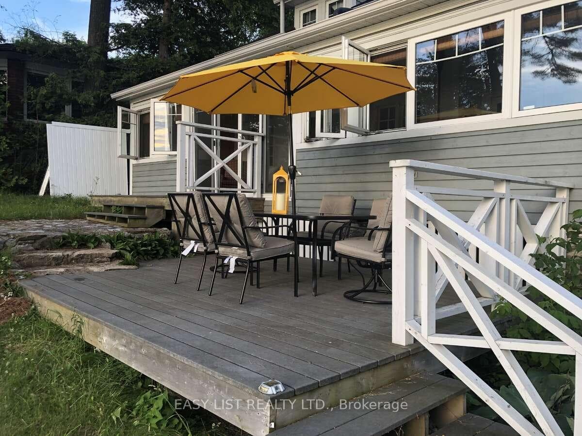 58 Leslie Frost Lane photo 43