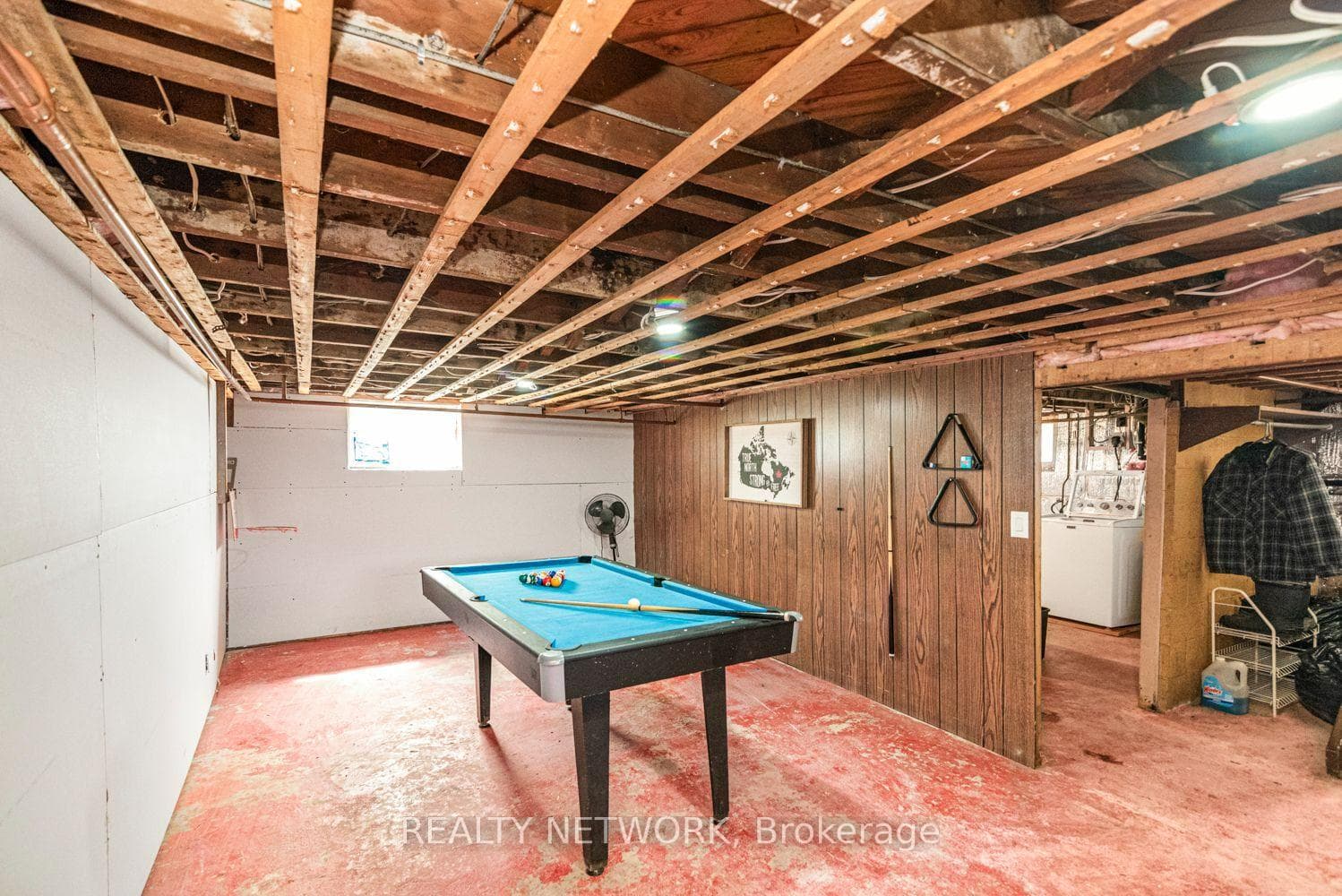 32 Grant Avenue photo 36