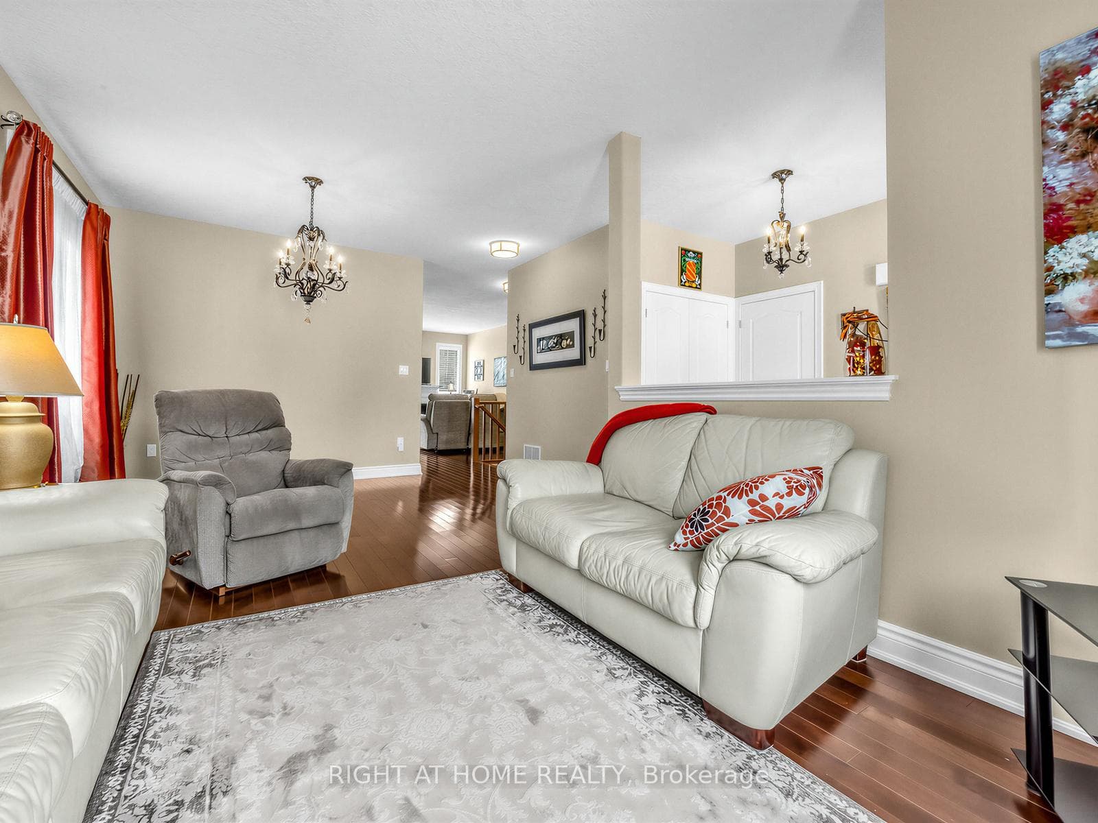826 Booth Avenue photo 6