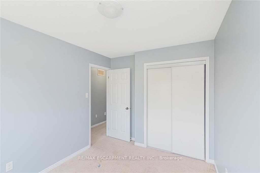 7 Sirente Drive Unit 52 photo 13