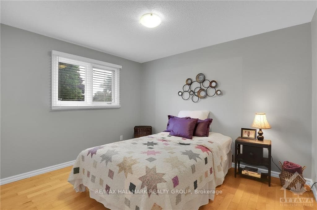 29 BISCAYNE Crescent photo 15
