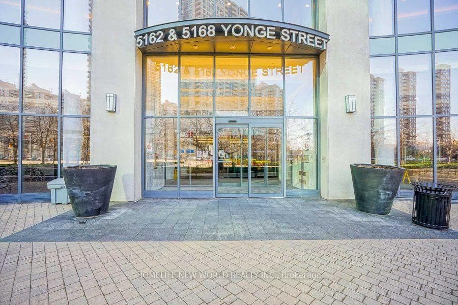 5168 Yonge Street Unit 2005 photo 3