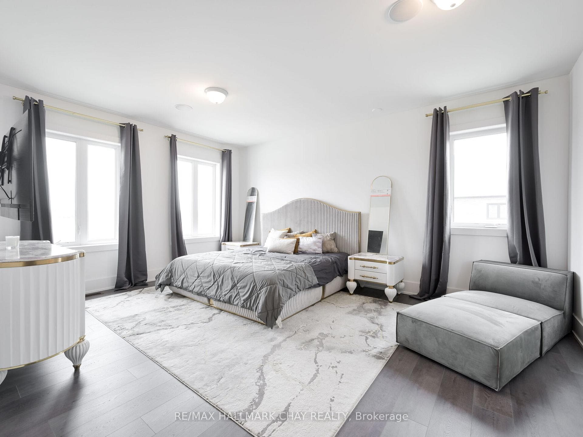 Huge Primary Bedroom