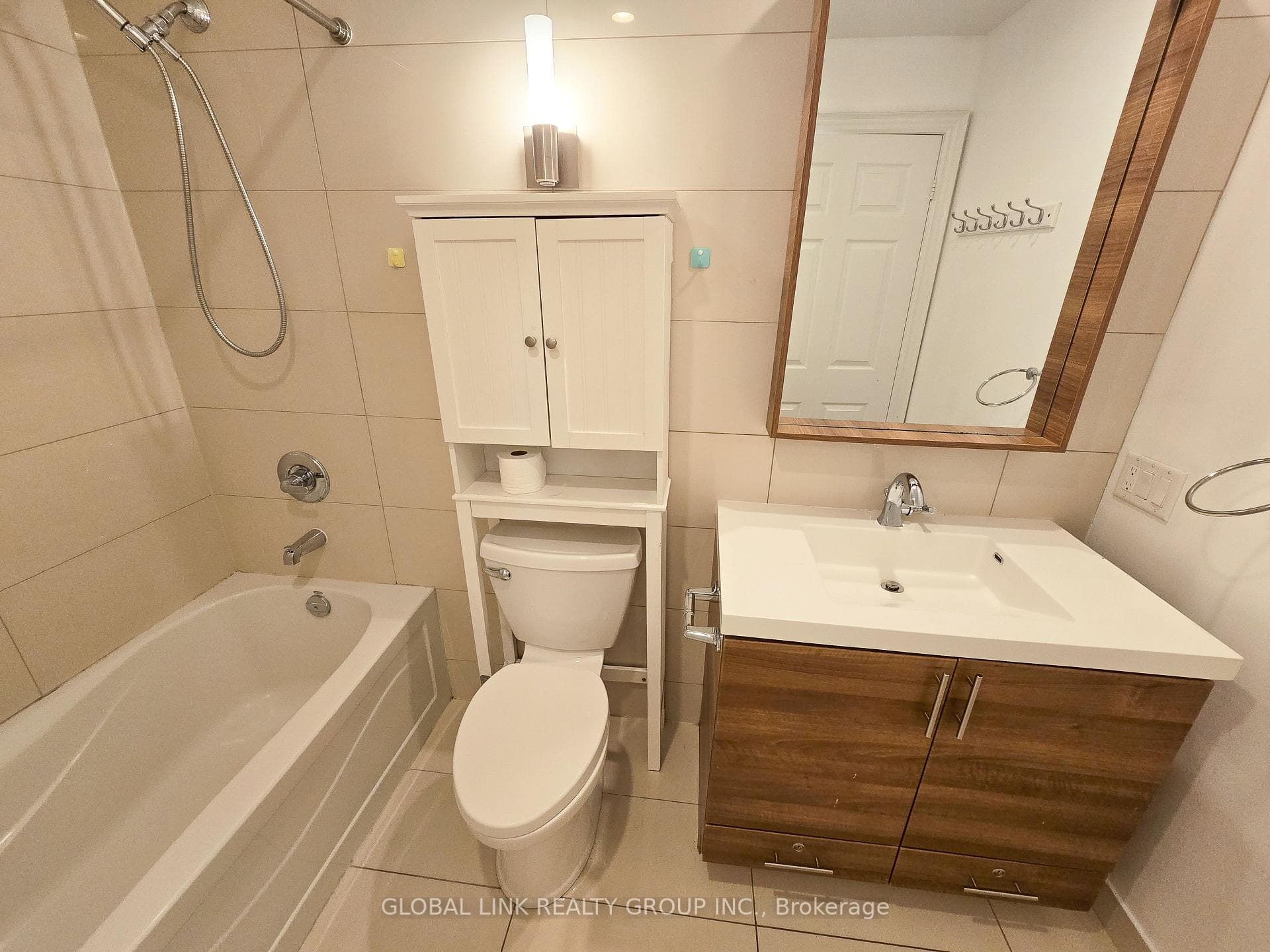 Ensuite