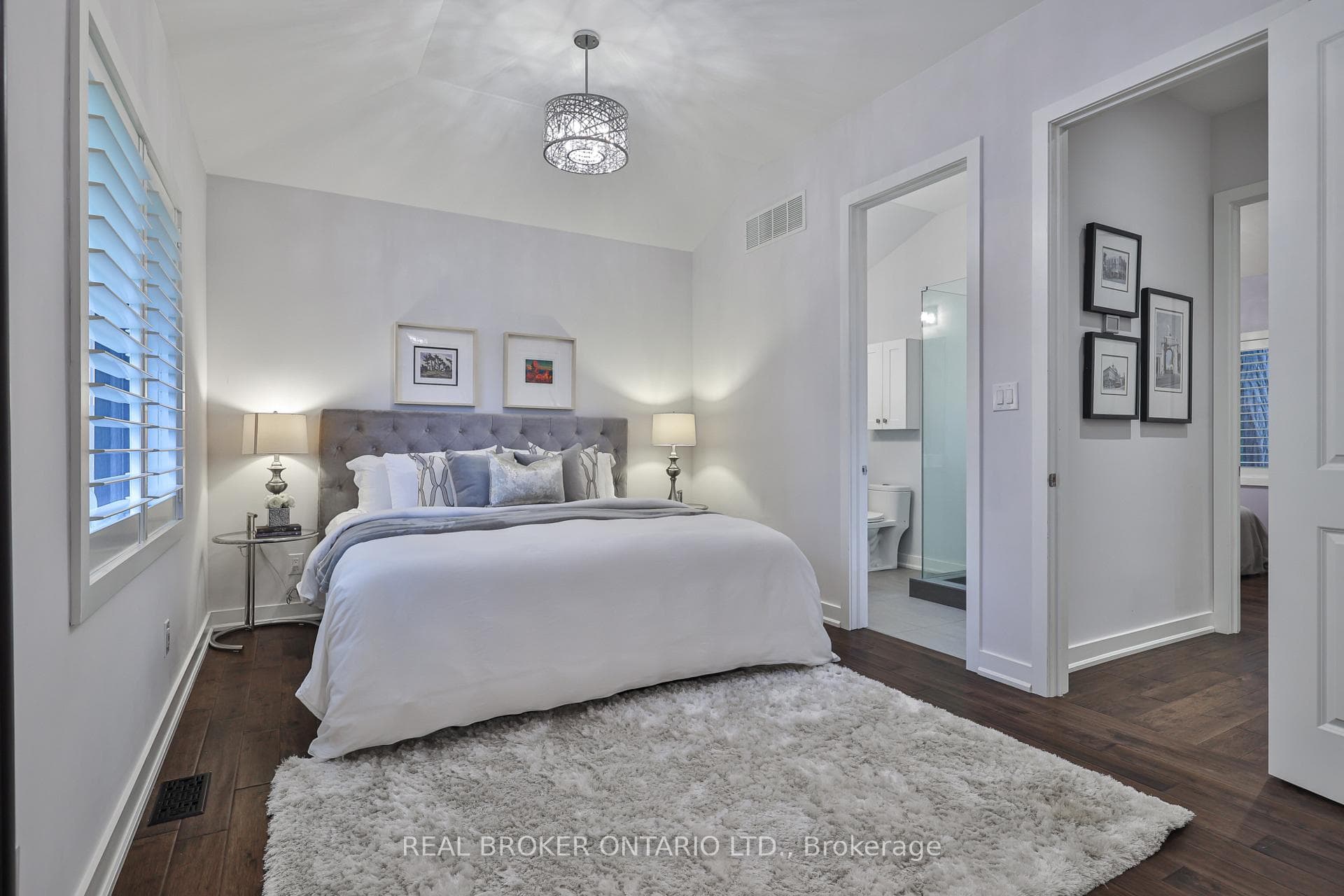 2054 Rebecca Street photo 23
