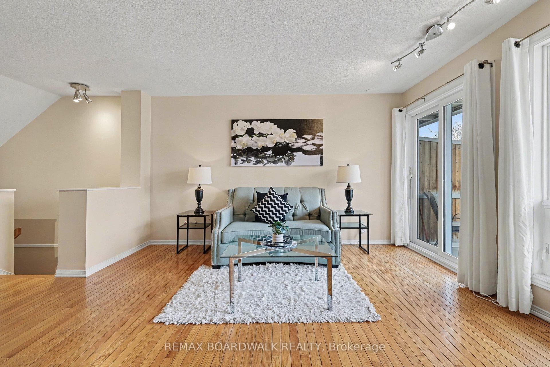 1607 Locksley Lane photo 16