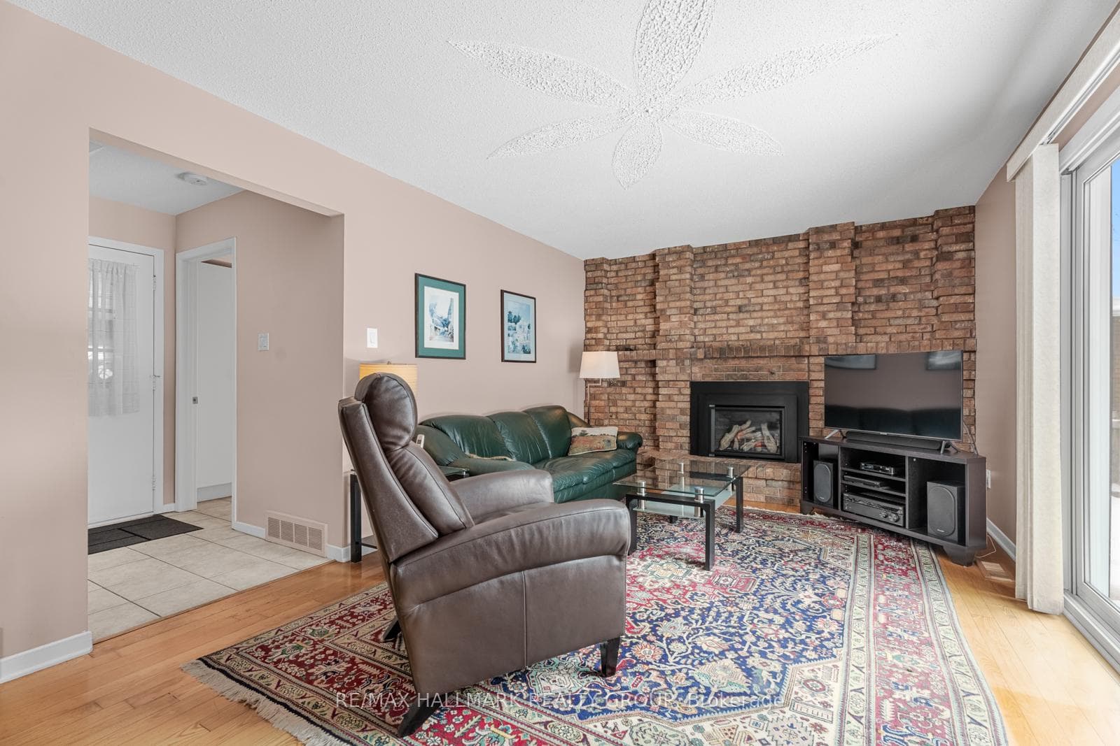 4754 Donovan Court photo 16