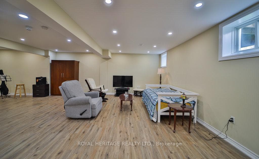39 David Baker Court photo 33