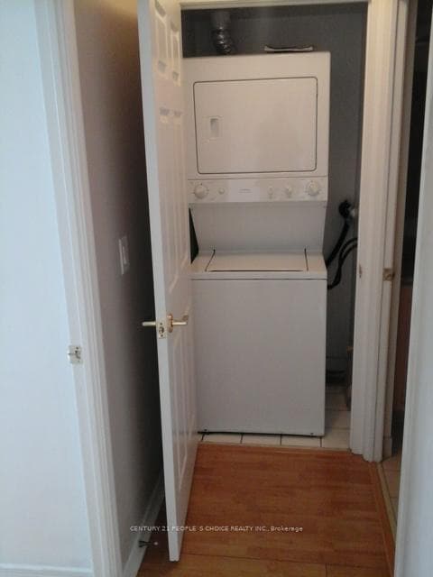 5500 Yonge Street Unit 1506 photo 4