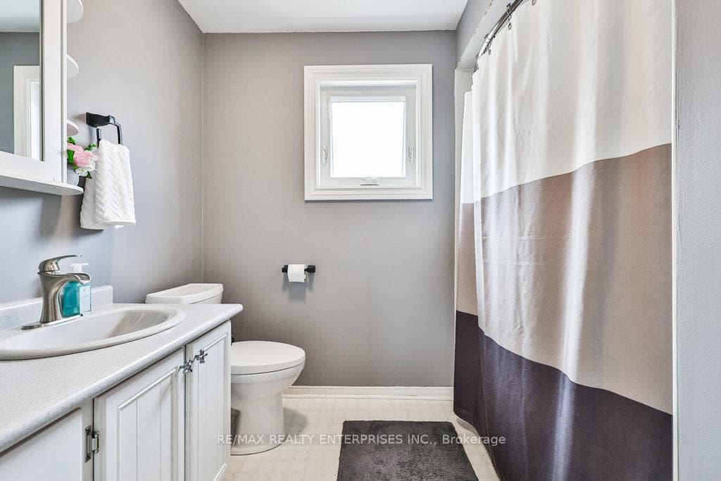 3188 Shadetree Drive photo 25