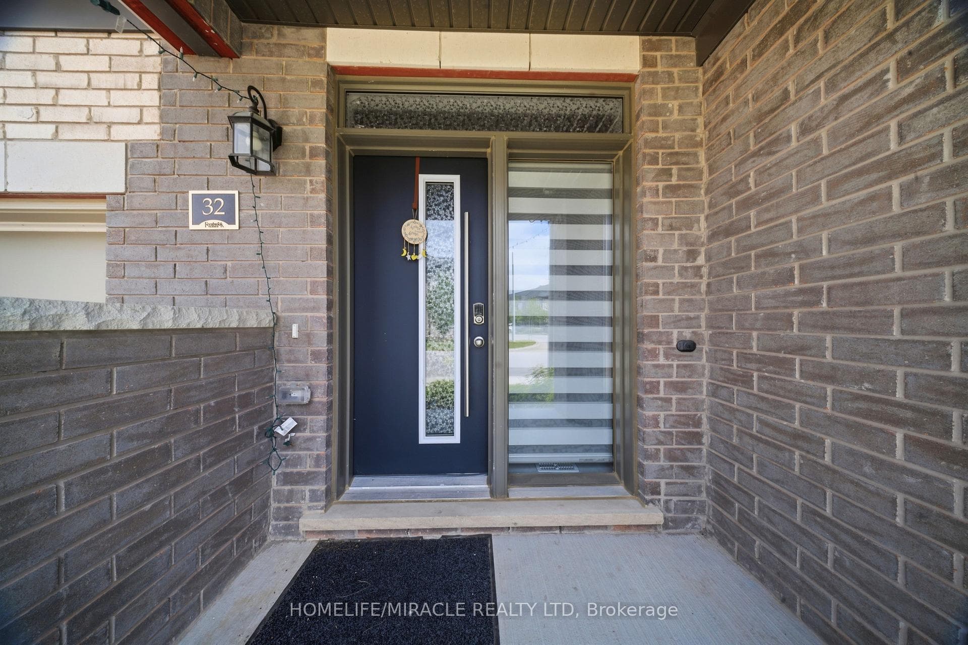 166 DEERPATH Drive Unit 32 photo 2