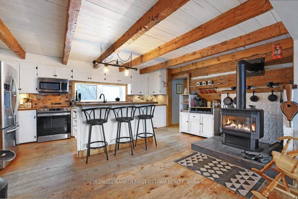3968 Diamondview Road photo 18