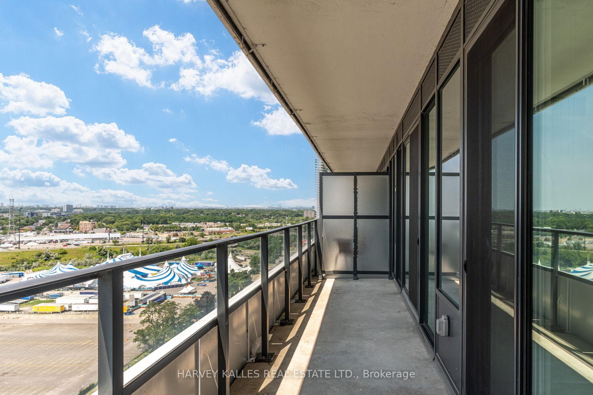 30 Shore Breeze Drive Unit 1822 photo 29