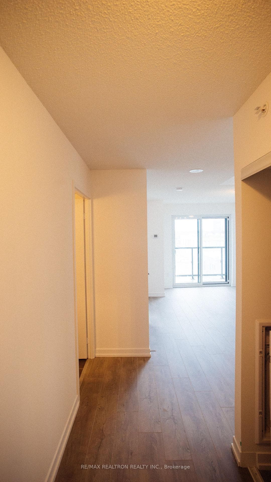 1420 Dupont Street Unit 508 photo 10