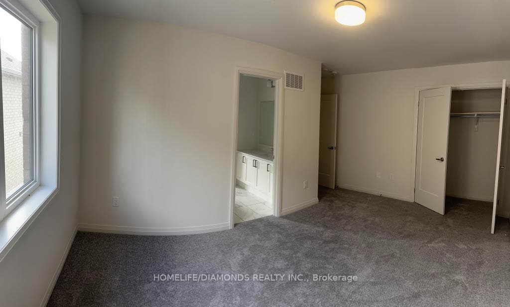 9 HUMMINGBIRD Grove photo 13