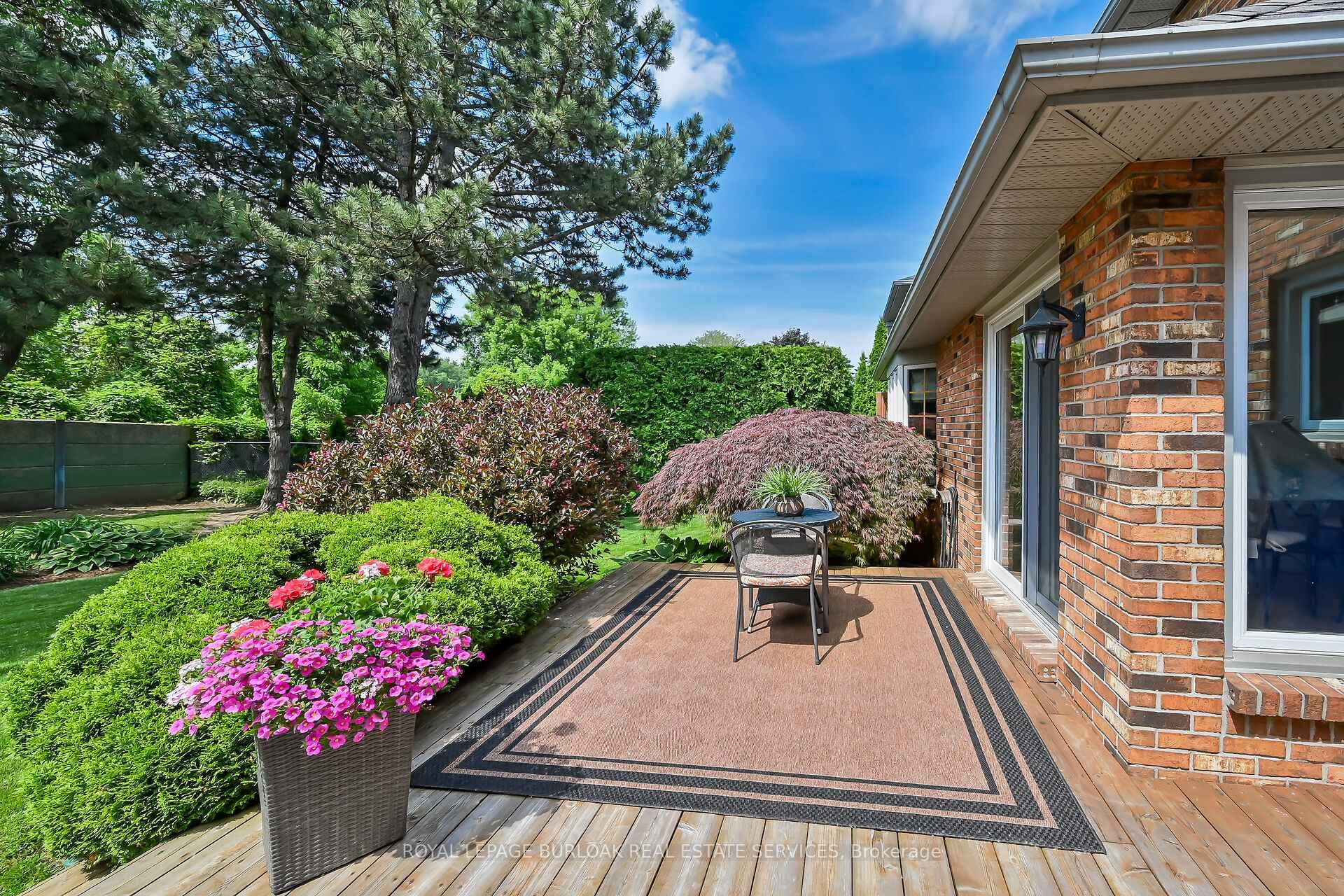210 Greenbriar Road photo 34
