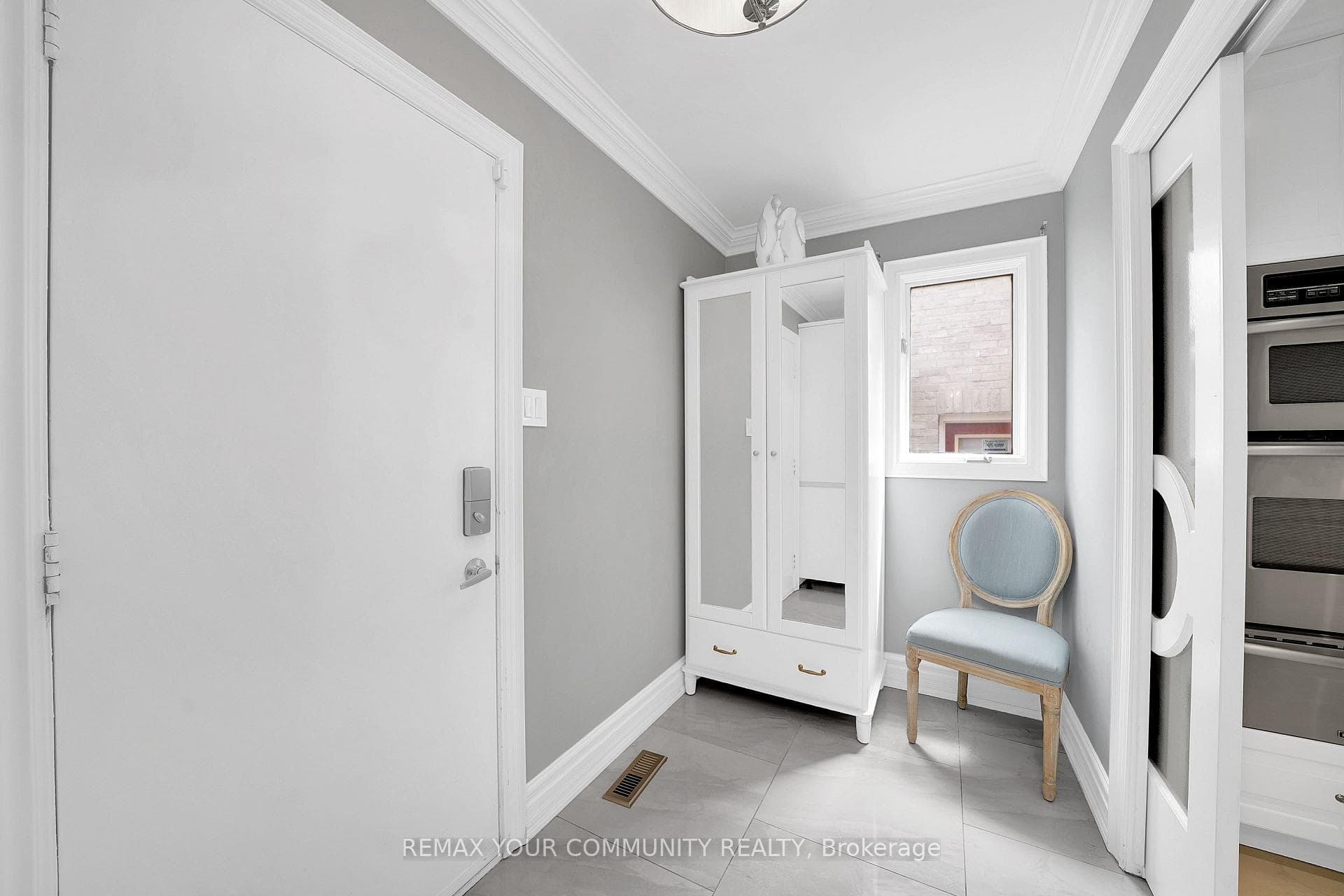 68 Autumn Way photo 10
