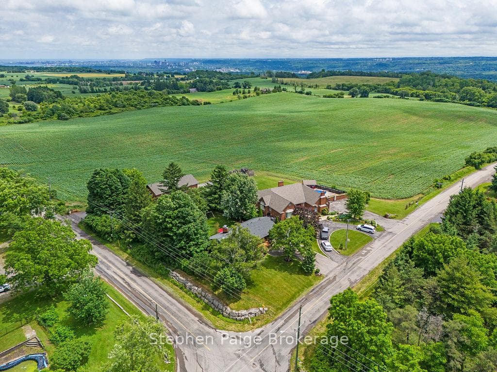 330 OFIELD Road photo 35