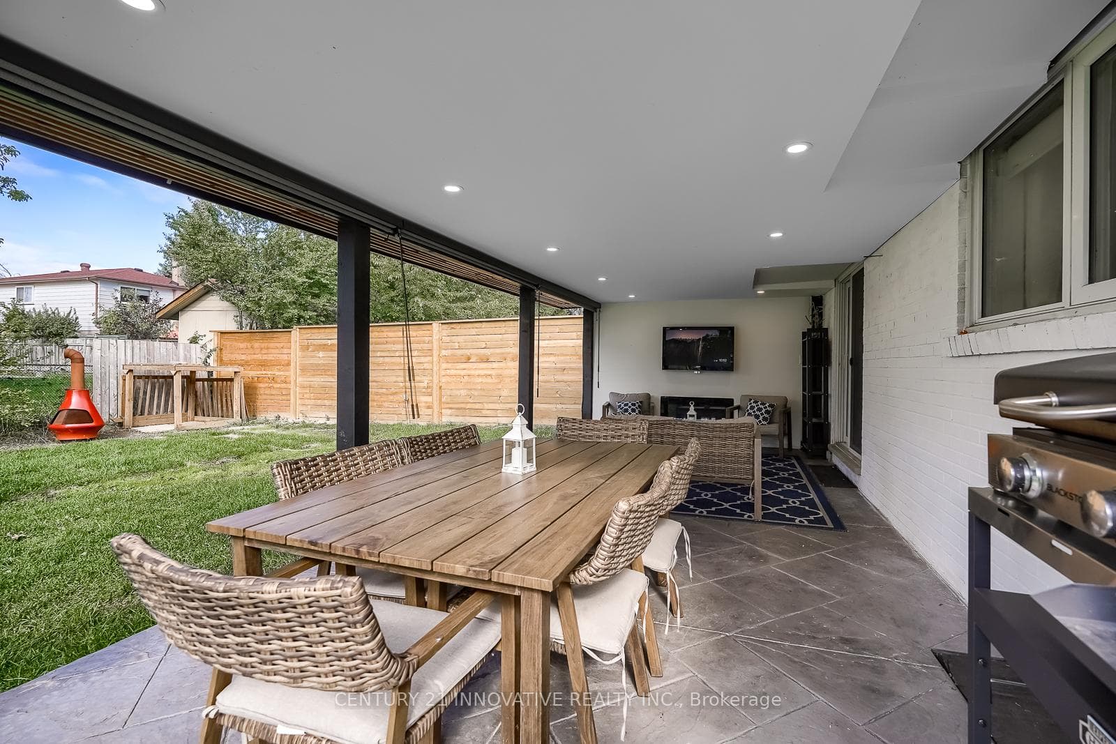 10 Stonefield Crescent photo 36