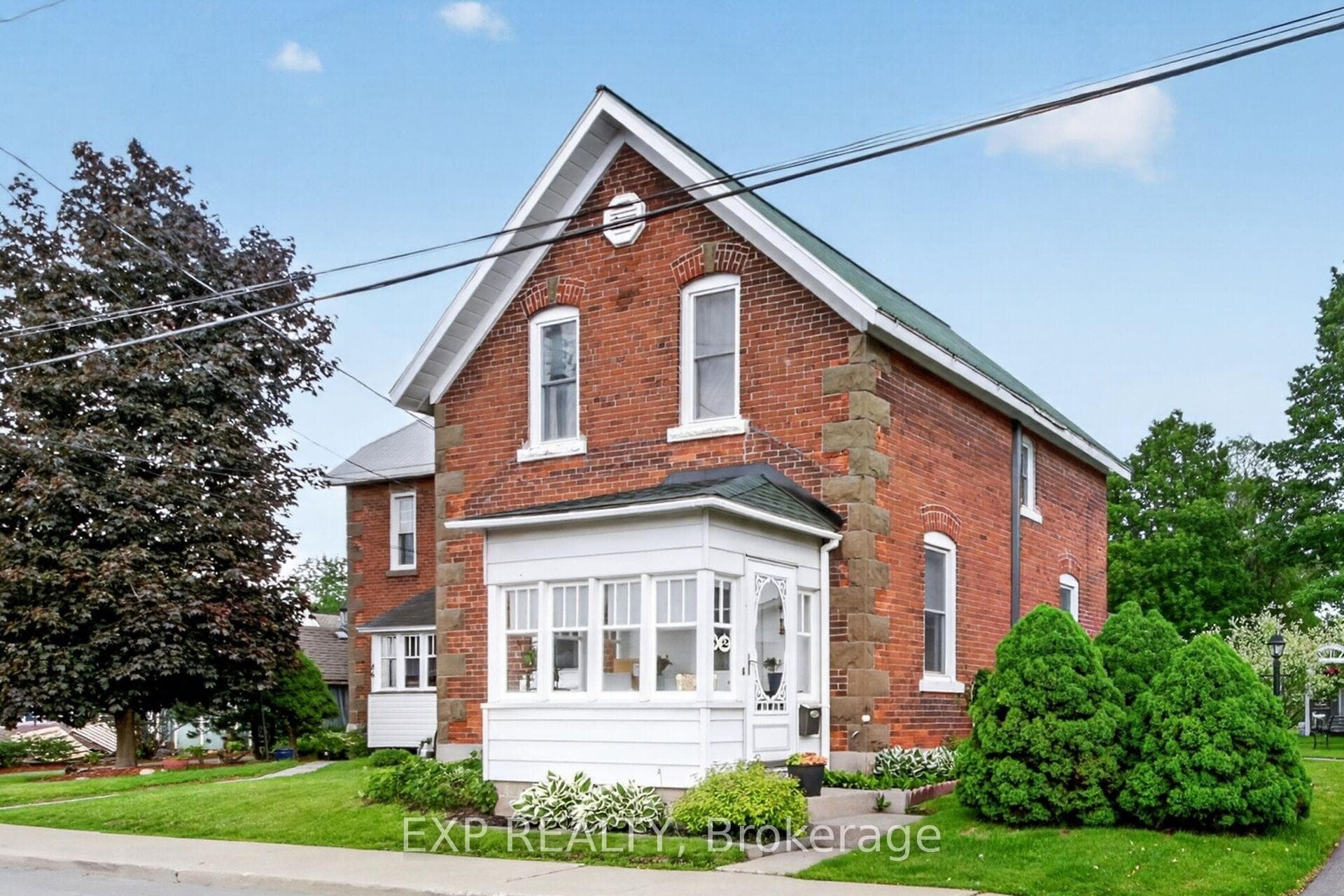 82 Munro Street photo 2