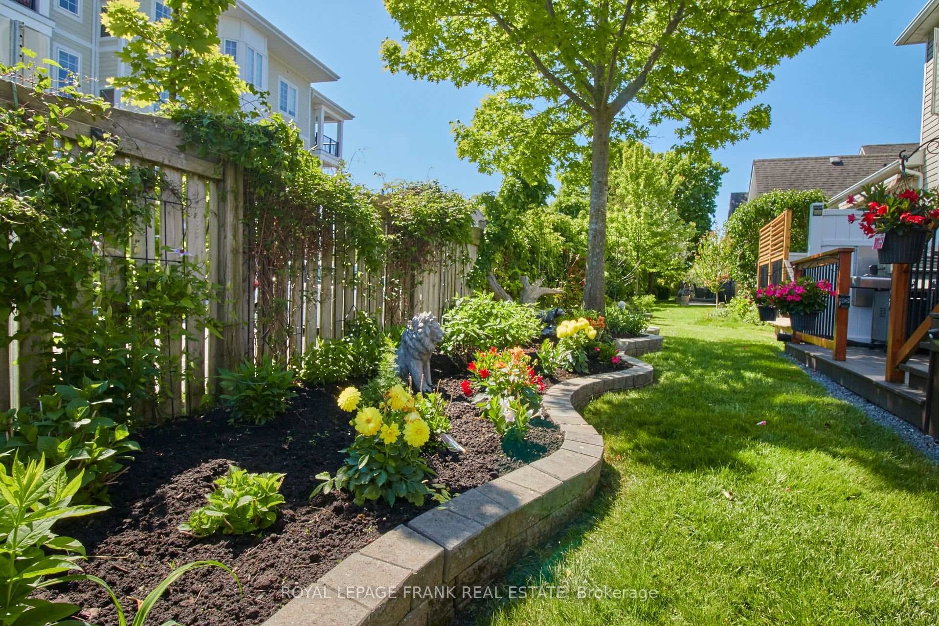 350 Lakebreeze Drive Unit Unit 3 photo 28