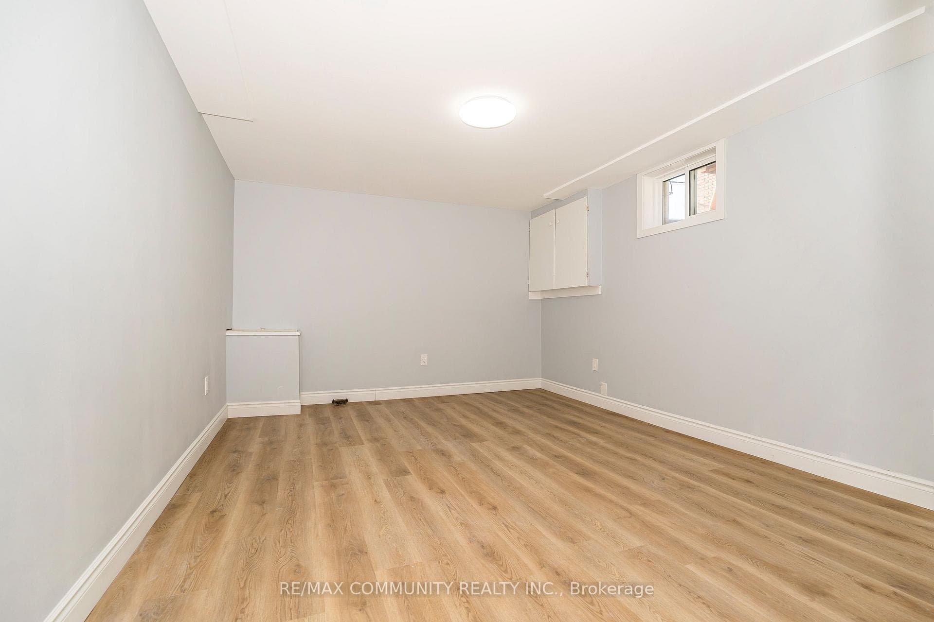 36 Jones Avenue photo 14