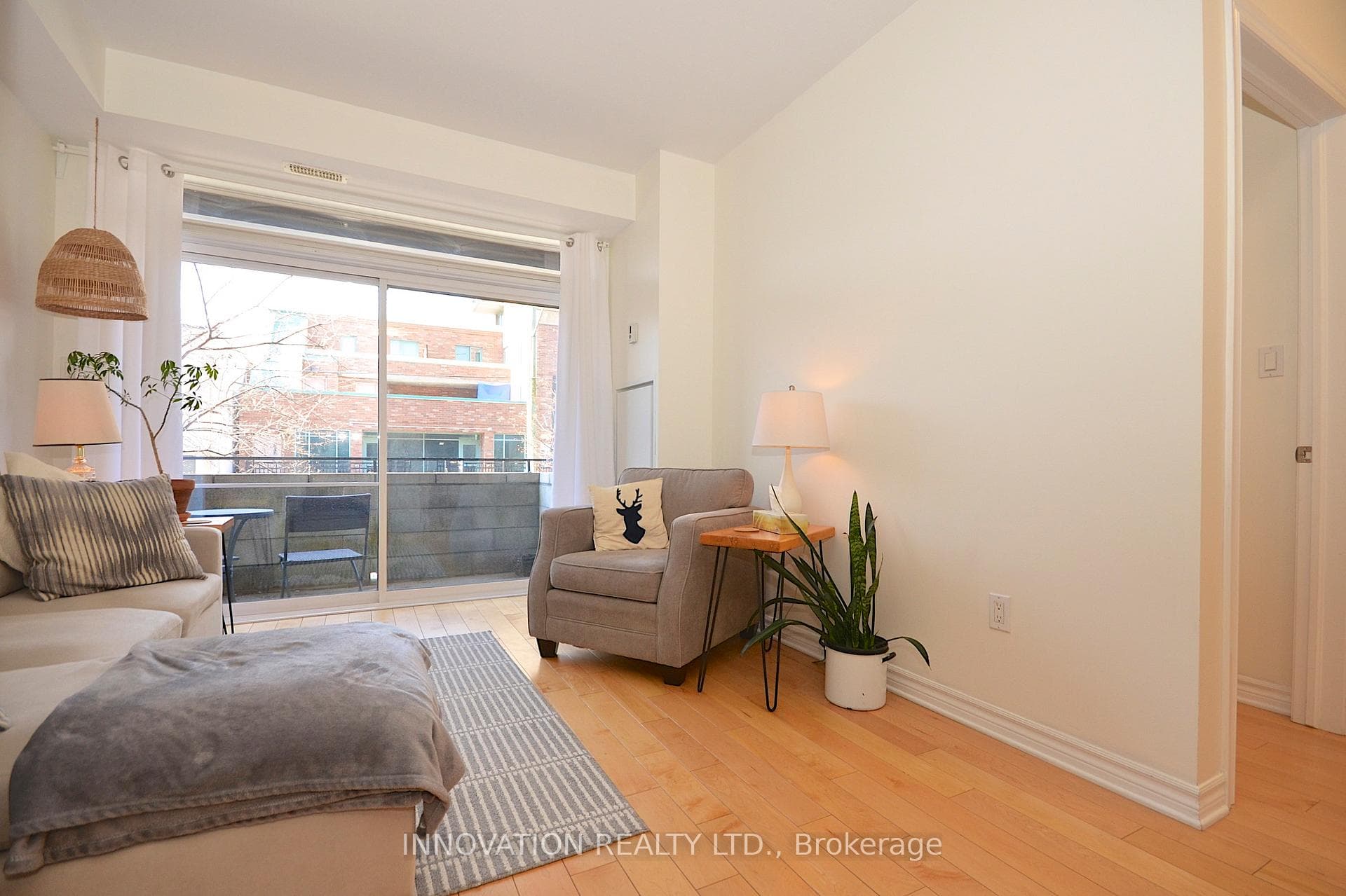 429 Kent Street Unit 219 photo 16