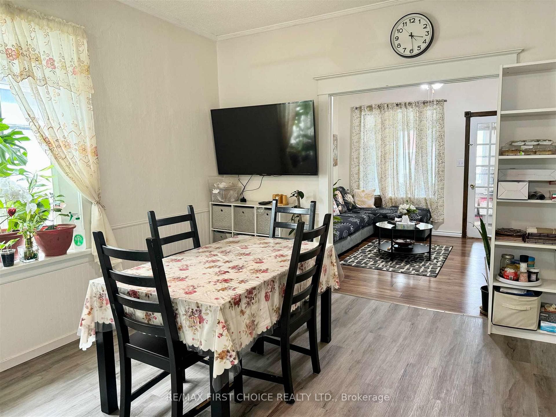 264 Amelia Street photo 3