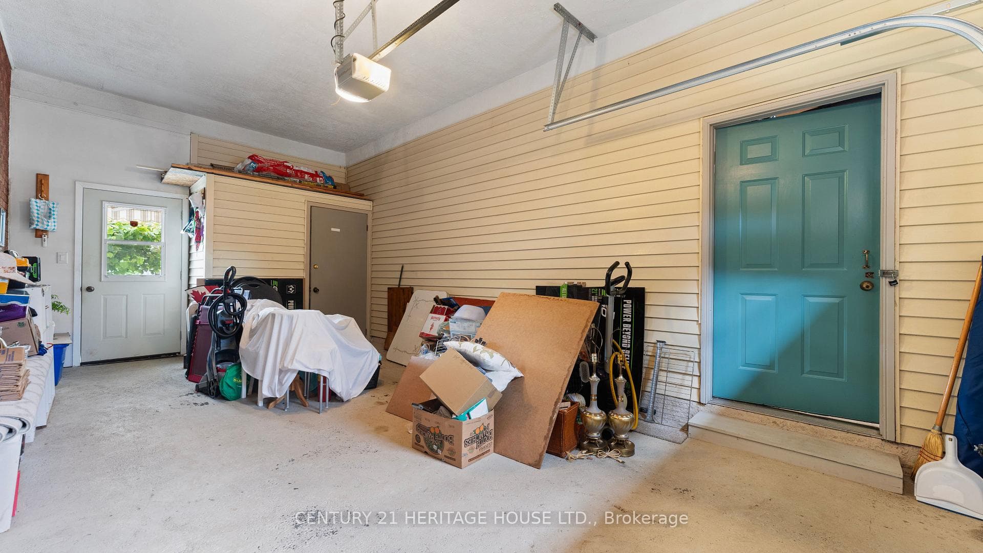 41 Linden Avenue photo 24