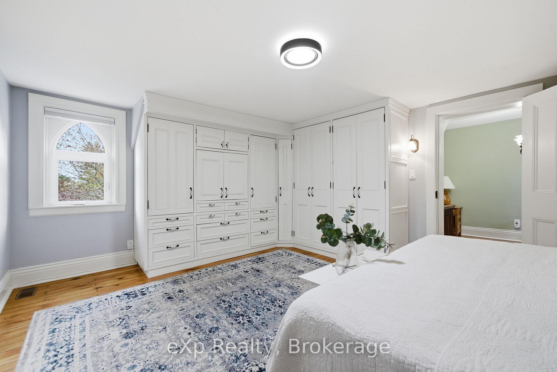 4081 Burnham Street photo 18