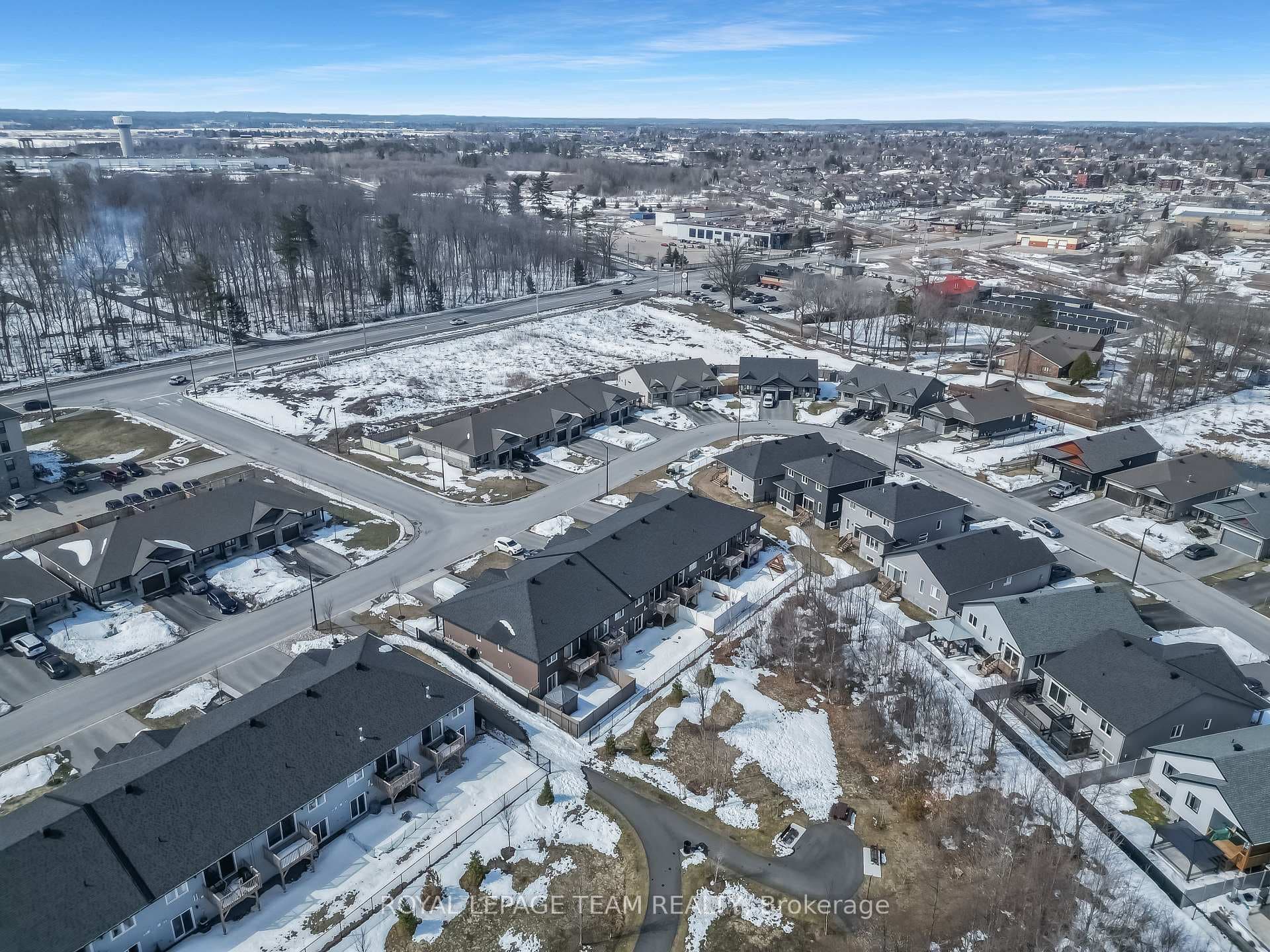 20 Seabert Drive photo 42