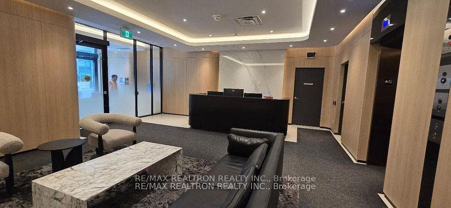 185 Alberta Avenue Unit 1208 photo 20