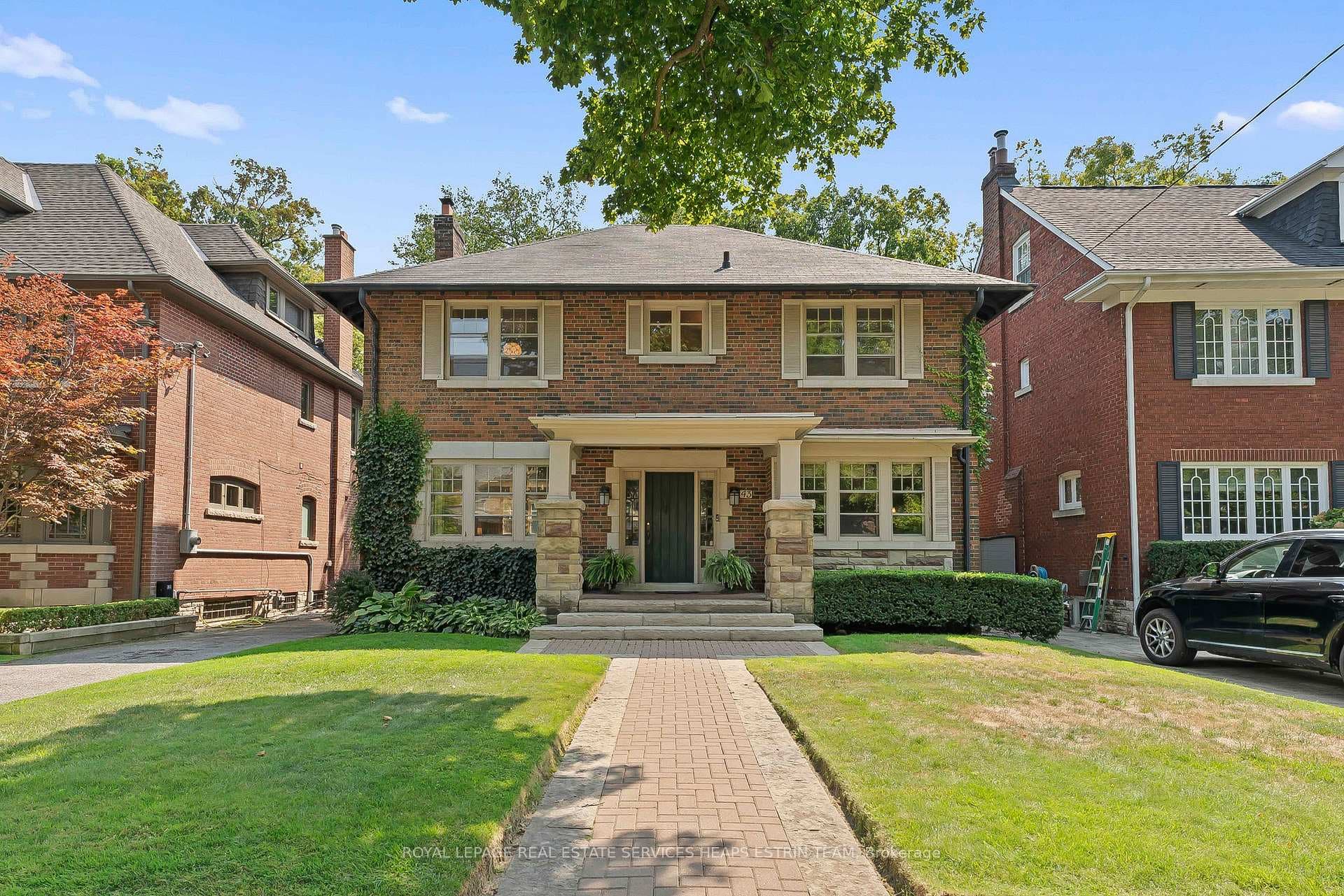 43 Douglas Drive photo 1