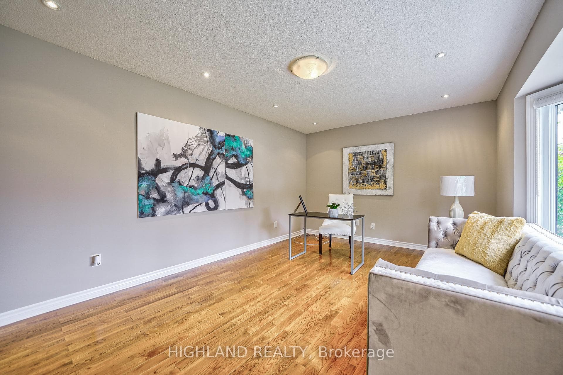 4805 Crystal Rose Drive photo 4