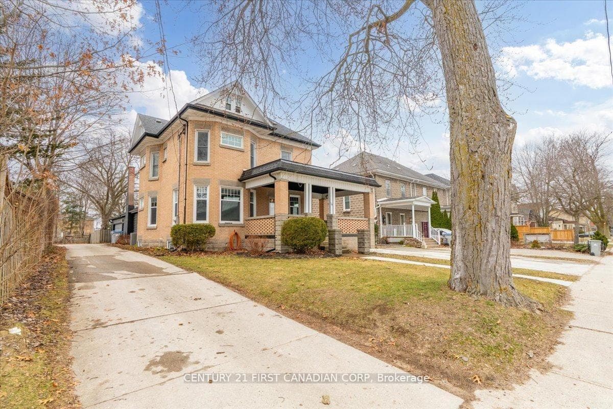 18 Colborne Street photo 3