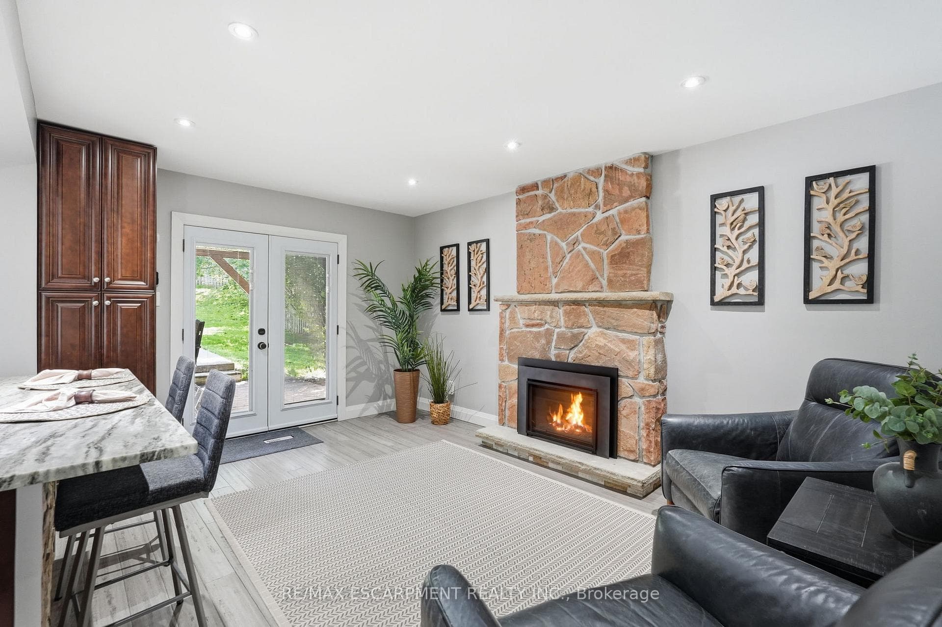 53 Glaceport Avenue photo 15
